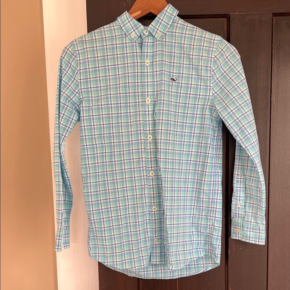 Vineyard Vines boys medium performance shirt